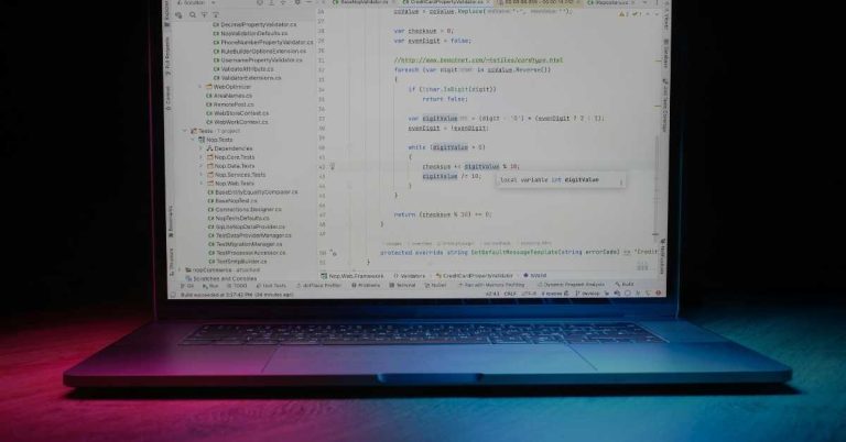 The Complete Guide to WordPress Themes and Plugins for Building Powerful Websites
